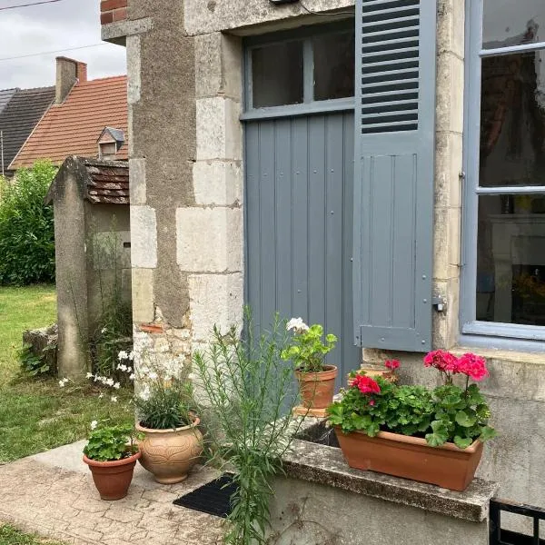 Rural House near Sancerre 2 bedrooms,位于Feux的酒店