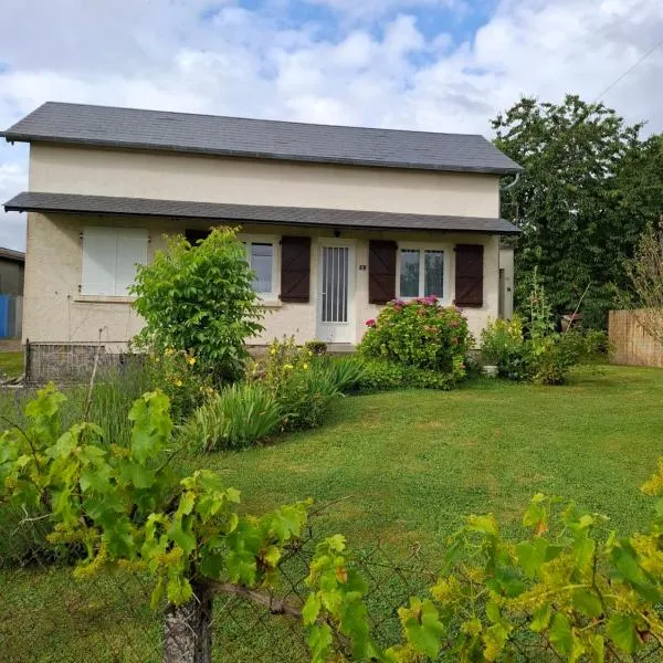 Maison à Gimel les Cascades en Corrèze，位于La Bitarelle的酒店