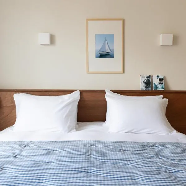ALFRED HOTELS Port-Vieux，位于比亚里茨的酒店
