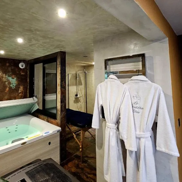 Les suites du Bouddha Bleu，位于卡纳克的酒店