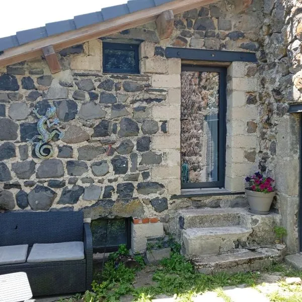 Studio "les planchettes"，位于Fay-sur-Lignon的酒店