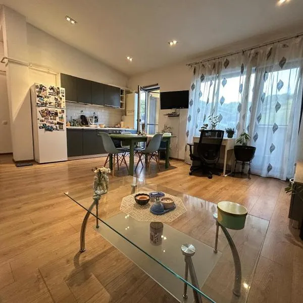 Cozy Gem Cluj meets Nature，位于弗洛雷什蒂的酒店