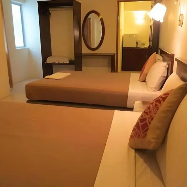 Virgo Batik Resort Teluk Batik Lumut，位于卢穆特的酒店