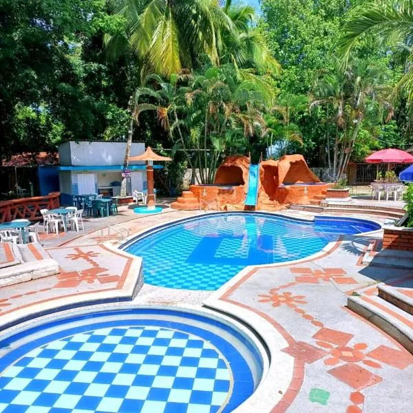 Hotel Campestre la Meseta，位于Puerto Boyacá的酒店