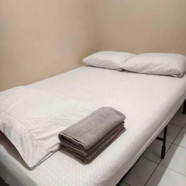 Toronto Travellers Home，位于多伦多的酒店