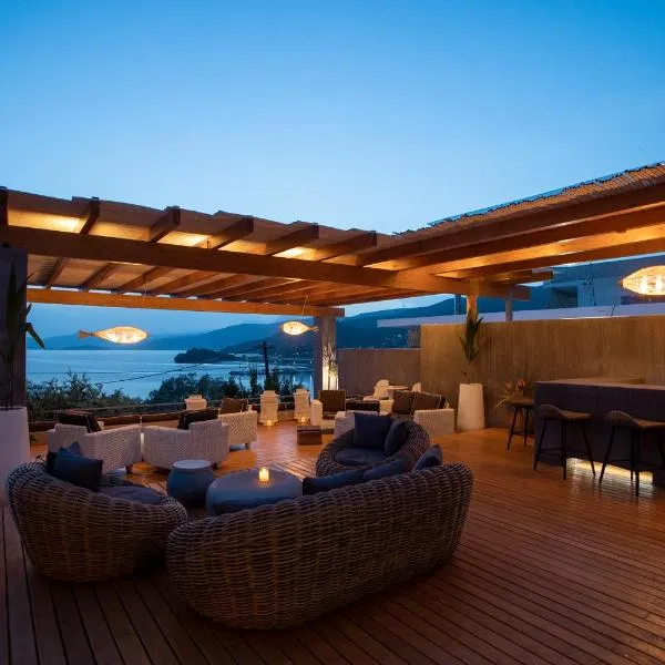 Seaside apartments，位于Alikí的酒店