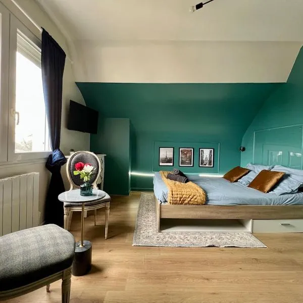 Studio Paris I Artdesign & calme en plein centre - confort garanti，位于沙泰勒罗的酒店