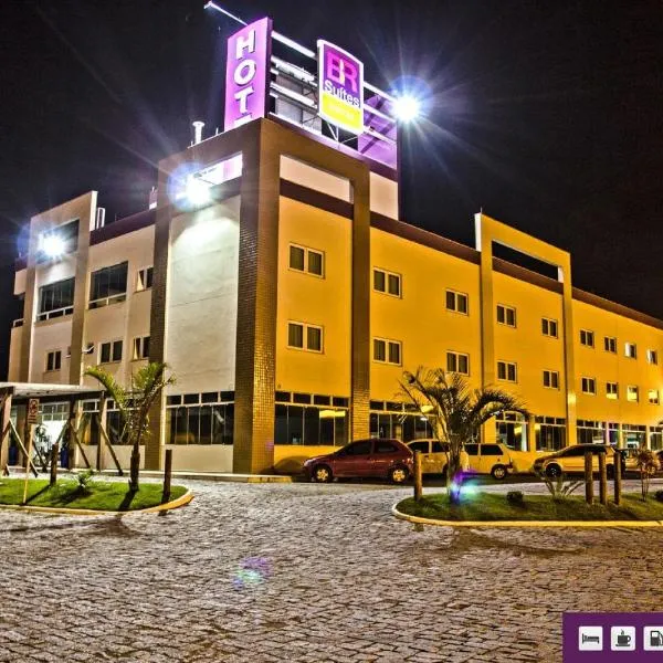 BR Suítes Hotel，位于Escalvado的酒店