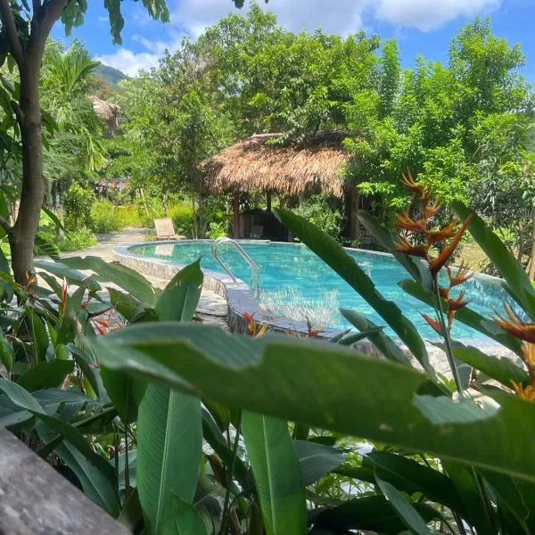 Little Mai Chau Home Stay，位于枚州县的酒店