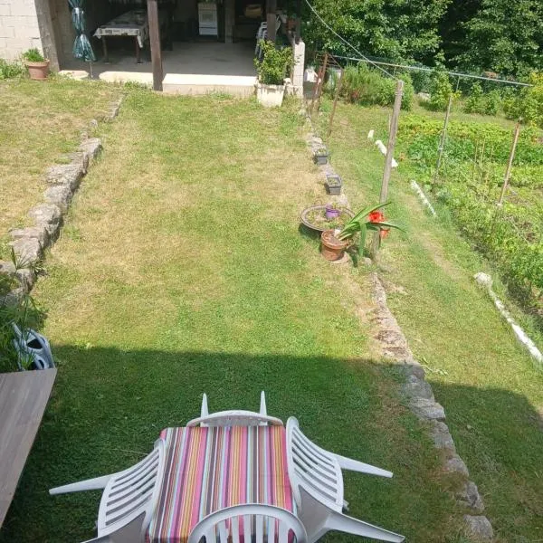 bord de rivière，位于Accons的酒店