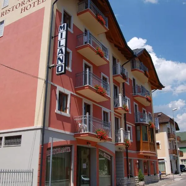 米拉诺酒店，位于Casere Verena的酒店