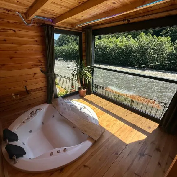 Elfida Tinyhouse，位于贾马里海姆森的酒店