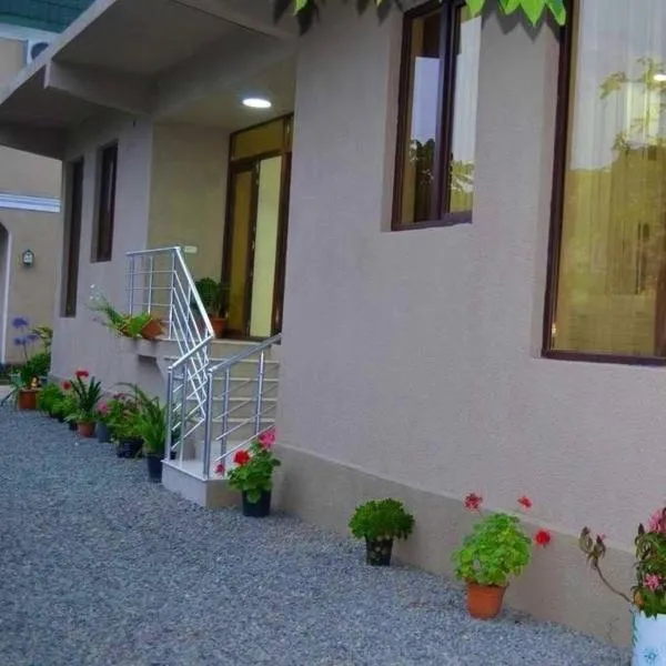Lia Guest House，位于科布列季的酒店