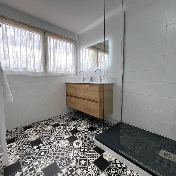 La Cour de Mamama Appartement 4，位于Ohnenheim的酒店