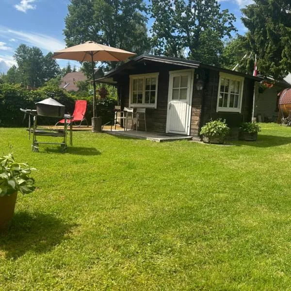 Bungalo，位于尤尔马拉的酒店
