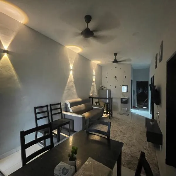 Aden's Stopover House，位于Kuala Nerang的酒店