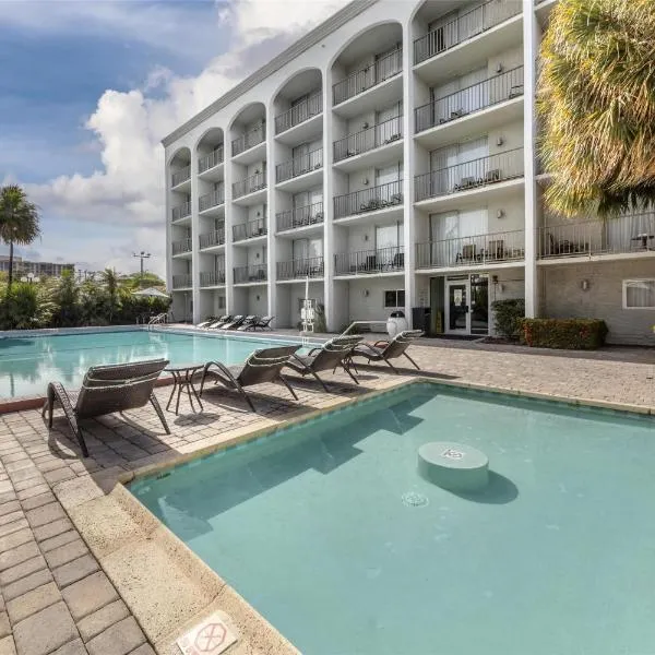 Best Western Plus North Miami-Bal Harbour，位于北迈阿密的酒店