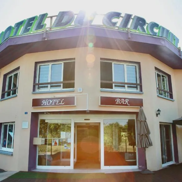 Cit'Hotel Du Circuit，位于马尼库尔的酒店