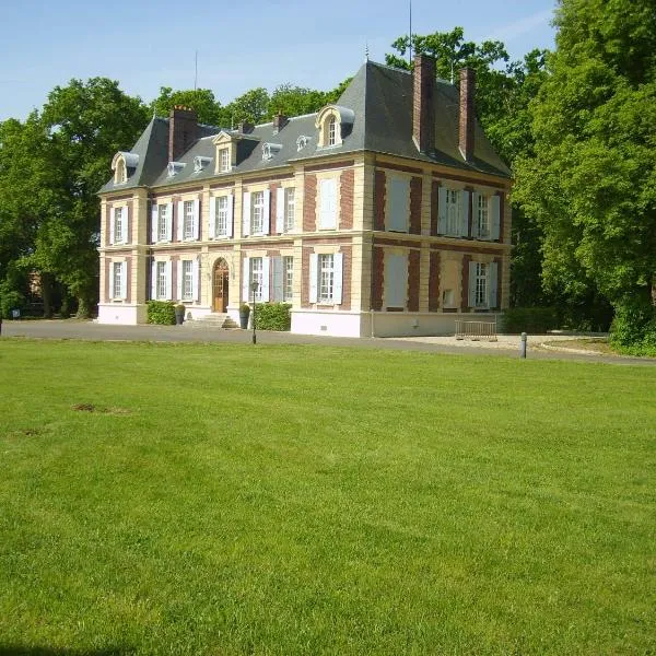 埃米塔日城堡酒店，位于Ableiges的酒店