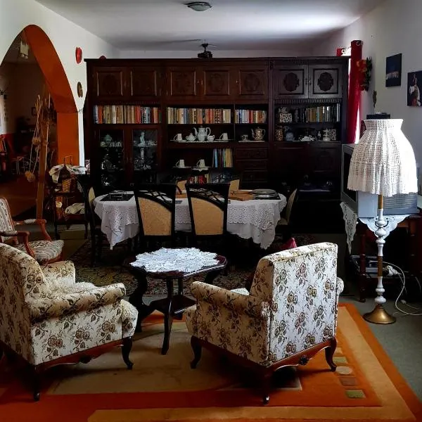 Dom Na Ludowo w Brzeźnicy，位于Brzeźnica的酒店