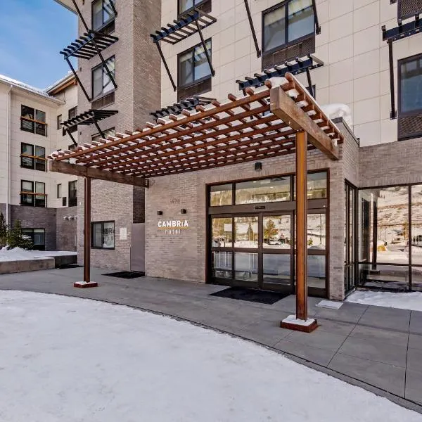 Cambria Hotel Copper Mountain，位于弗瑞斯科的酒店