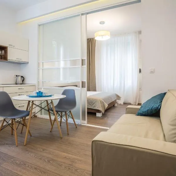 Luxury Accommodation Marino，位于斯普利特的酒店