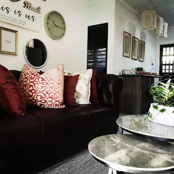 Carissa Street Self-catering Units，位于伯格斯堡的酒店