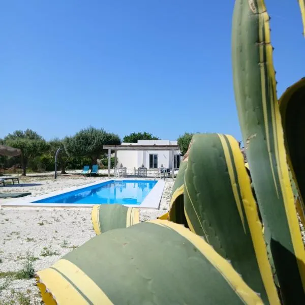 Isola dei poeti，位于马尔扎梅米的酒店