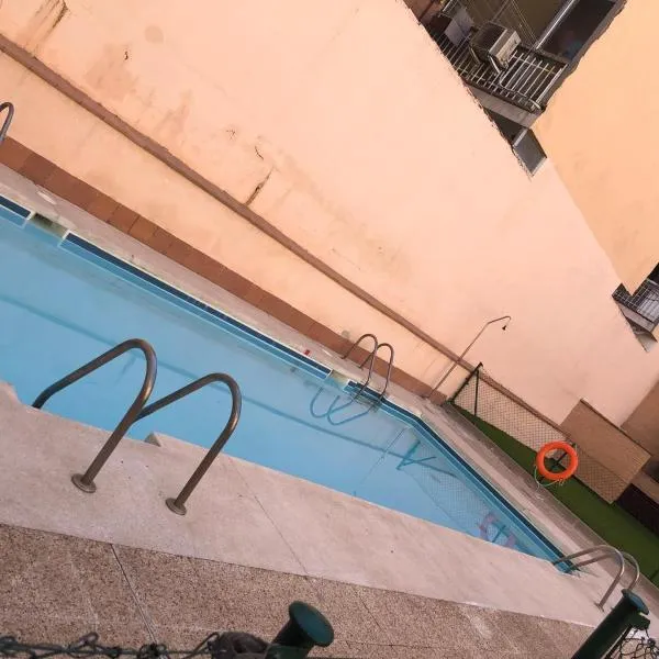 Vivienda de 1 habitación , Menina , Alcobendas，位于阿尔考本达斯的酒店