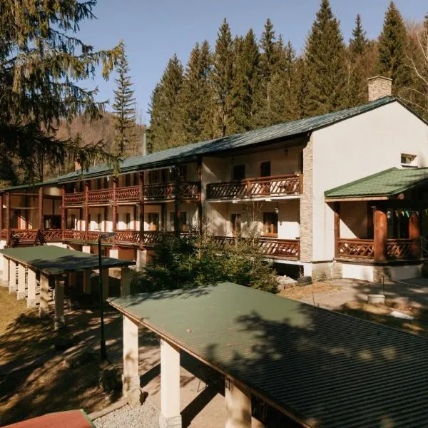 Horský hotel Bartoška，位于图尔钱斯凯特普利采的酒店