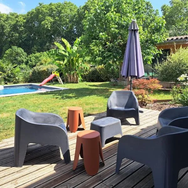 Maison au calme，位于Saramon的酒店