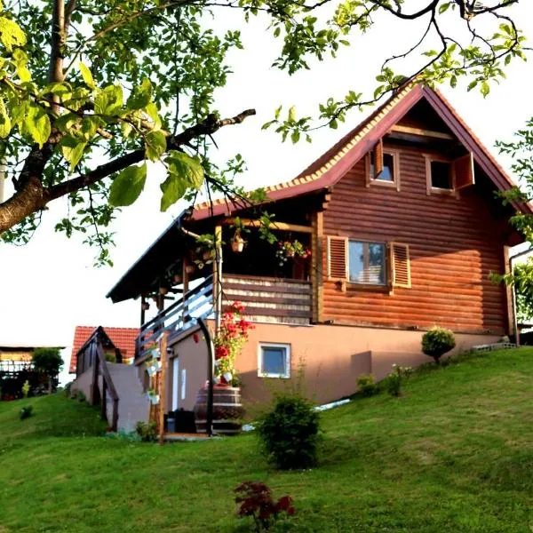 Wooden house Brezni，位于特拉科什恰恩的酒店