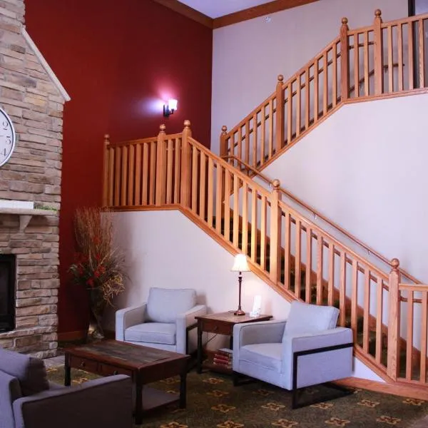 Canby Inn and Suites，位于Canby的酒店