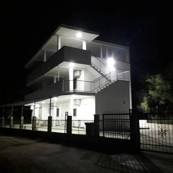 Apartmani Stanojević Čanj，位于安吉的酒店