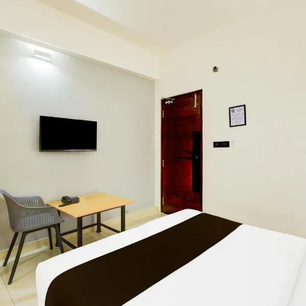 Super Townhouse Casa Grand Miyapur，位于海得拉巴的酒店