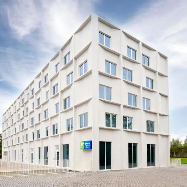 Holiday Inn Express & Suites Ghent by IHG，位于根特的酒店