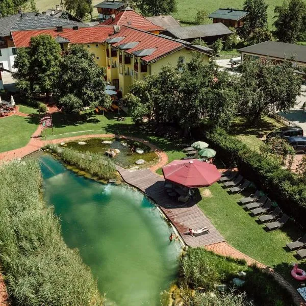 Lerchs Landhotel，位于蓬高圣约翰的酒店