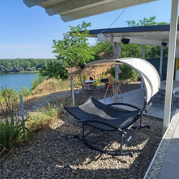 Duna Escape，位于Basarabi的酒店