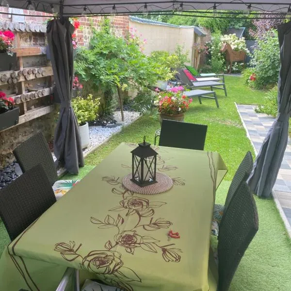 Gite au bord du Lac，位于Montville的酒店