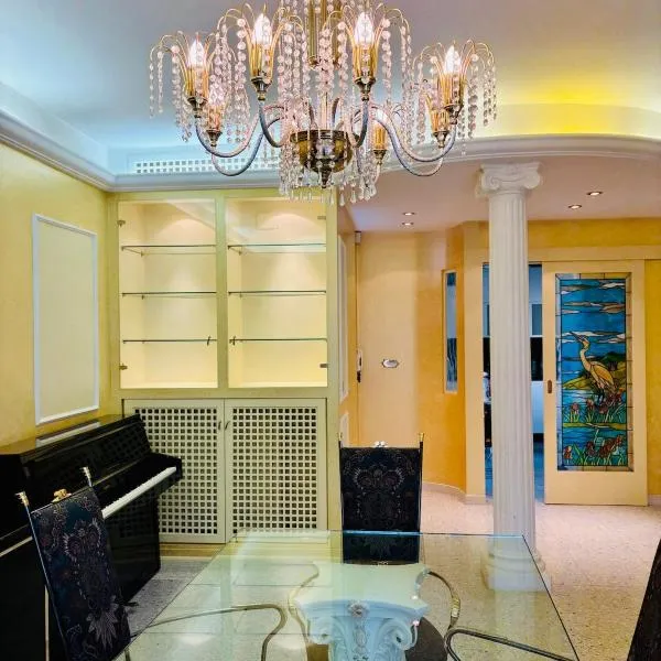 Villa Madonnina in riva al fiume Tirino，位于Bussi sul Tirino的酒店