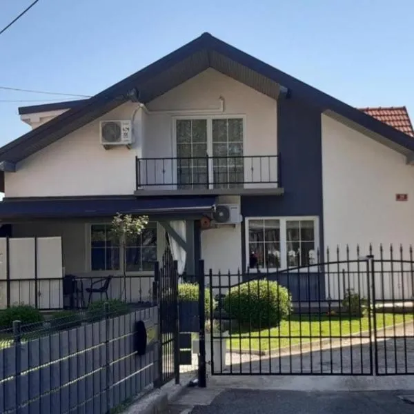 Studio apartma ZARA，位于Slivnica pri Mariboru的酒店