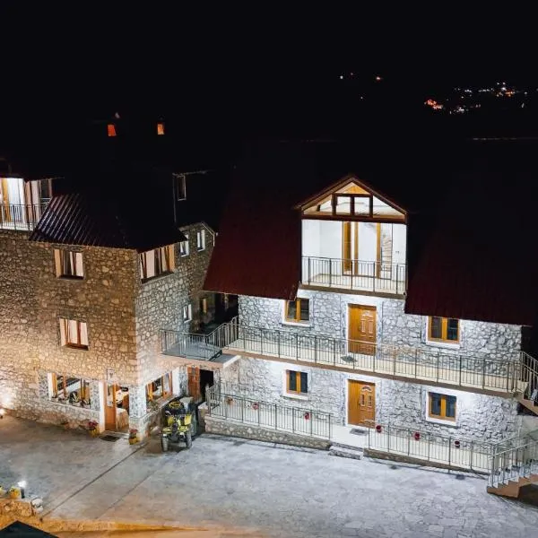 Hotel Zallina，位于泰斯的酒店