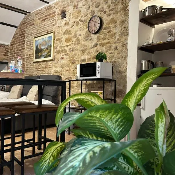 La Residenza Del Vescovo，位于Stimigliano的酒店