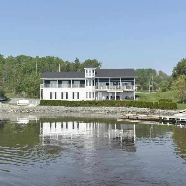 Haileybury Lakehouse，位于Haileybury的酒店