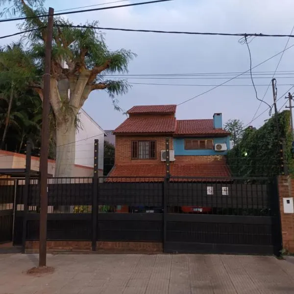 La Pasteur Espacio Social Privado，位于波萨达斯的酒店