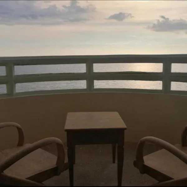 Rayong VIP condo Thai style，位于班佩的酒店