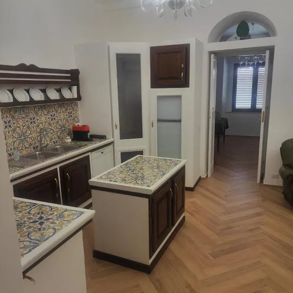 Casa Di Bella Taormina，位于洛卡卢美拉的酒店