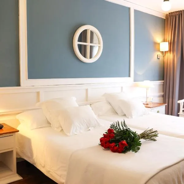 Hotel Vostra Llar，位于帕拉莫斯的酒店