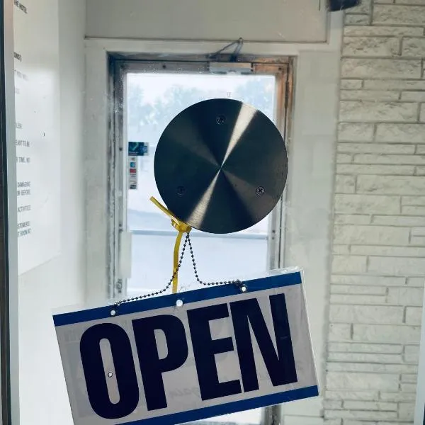 Richmond Motel，位于里士满的酒店