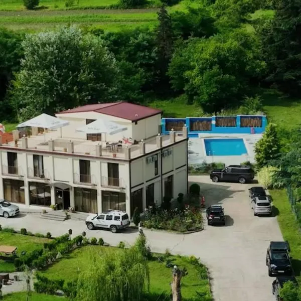 Kisi Garden Hotel，位于泰拉维的酒店